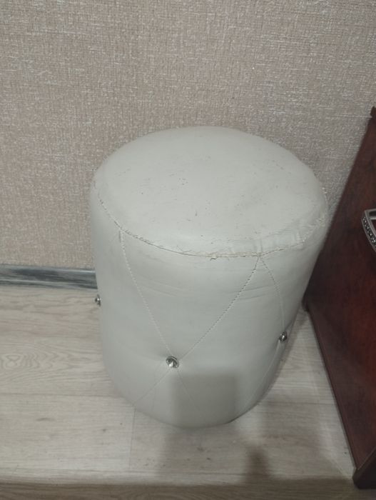 Спальный гарнитур цвет белый