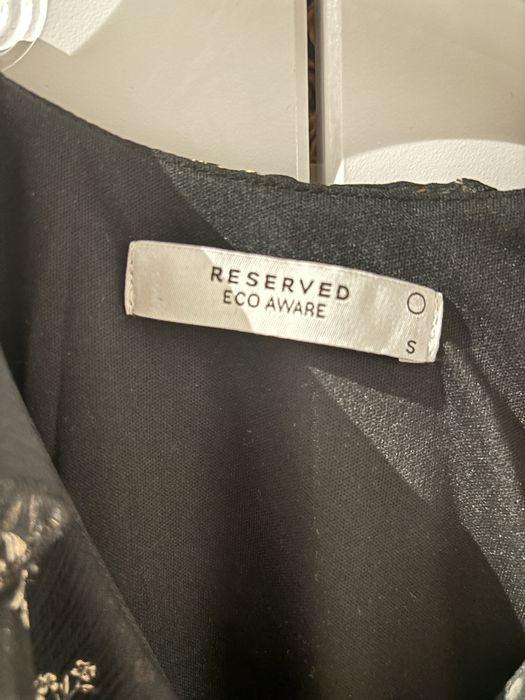 черное , праздичое платье reserved