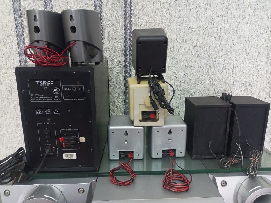 Продам колонки microlab,