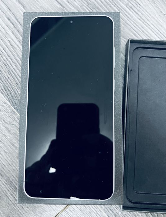 Samsung S25 FE • NOU • 11 incarcari • Garantie
