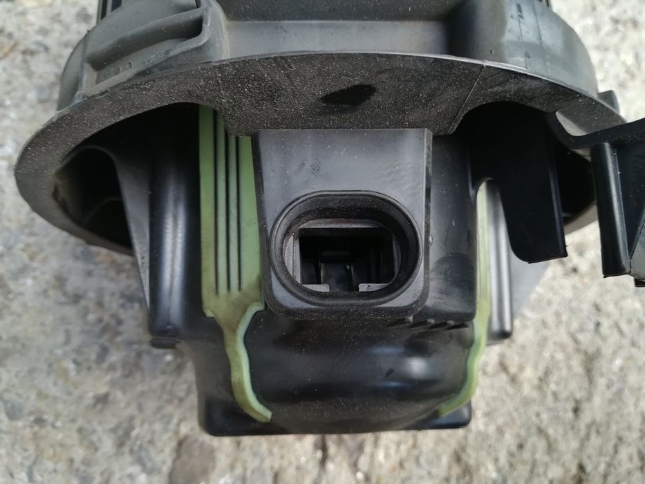 Peugeot Пежо 207 вентилатор моторче мотор реостат радиаторче парно