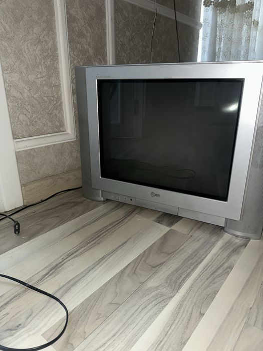 Телевизор из бренда LG