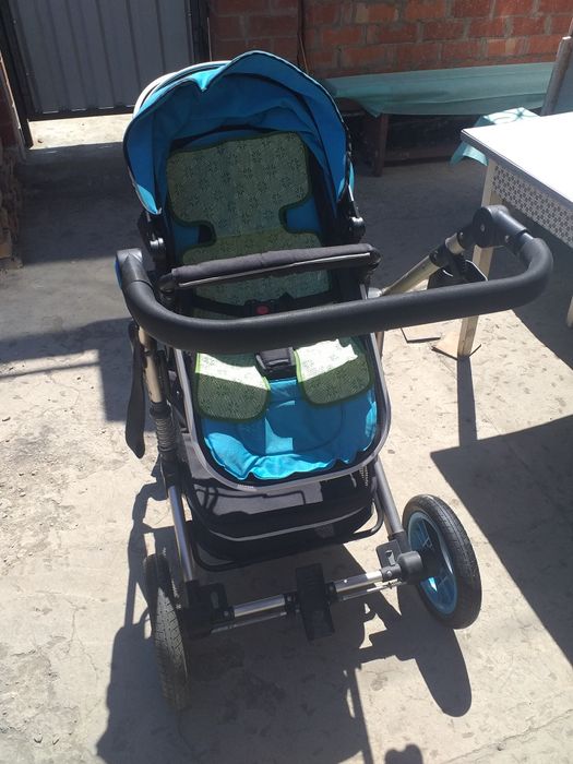 Продам детскую коляску