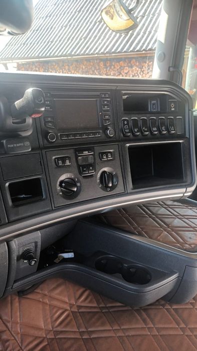 Vând Vând  cap tractor Scania R450  mega