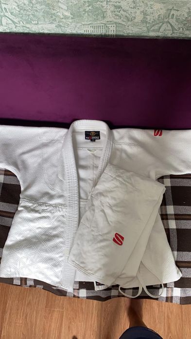 Кимано белое дзюдо сакура 165