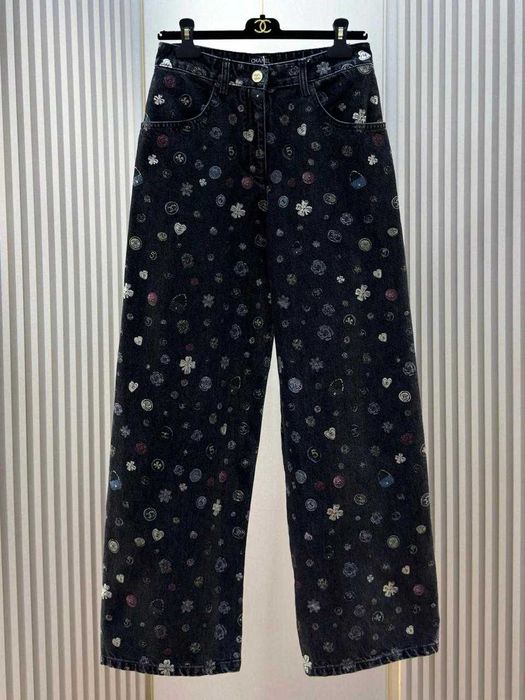 Chanel дънки налични