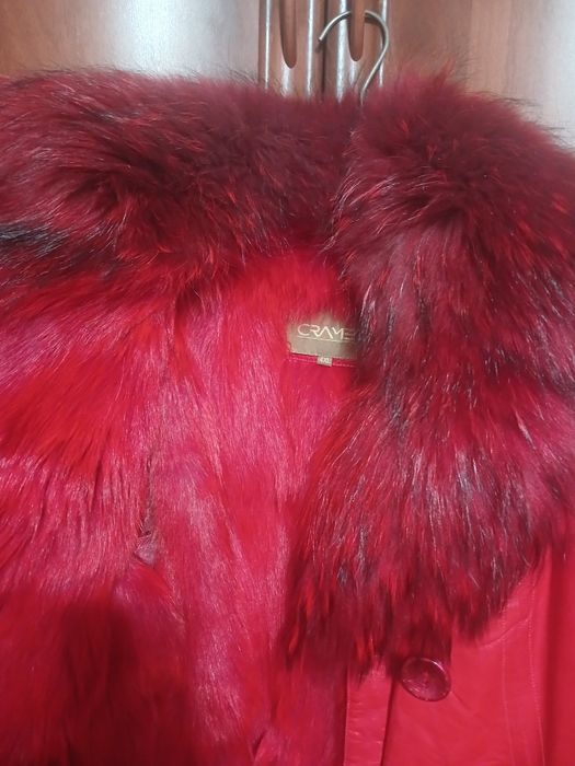 Продам куртку , с мехом