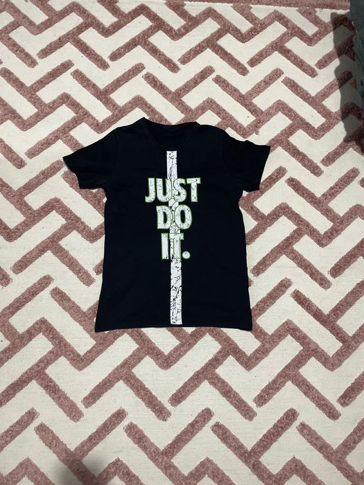 Мъжки тениски и потник – различни модели