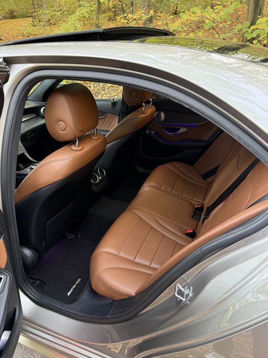 Mercedes-Benz C 180 9G - TRONIC !!