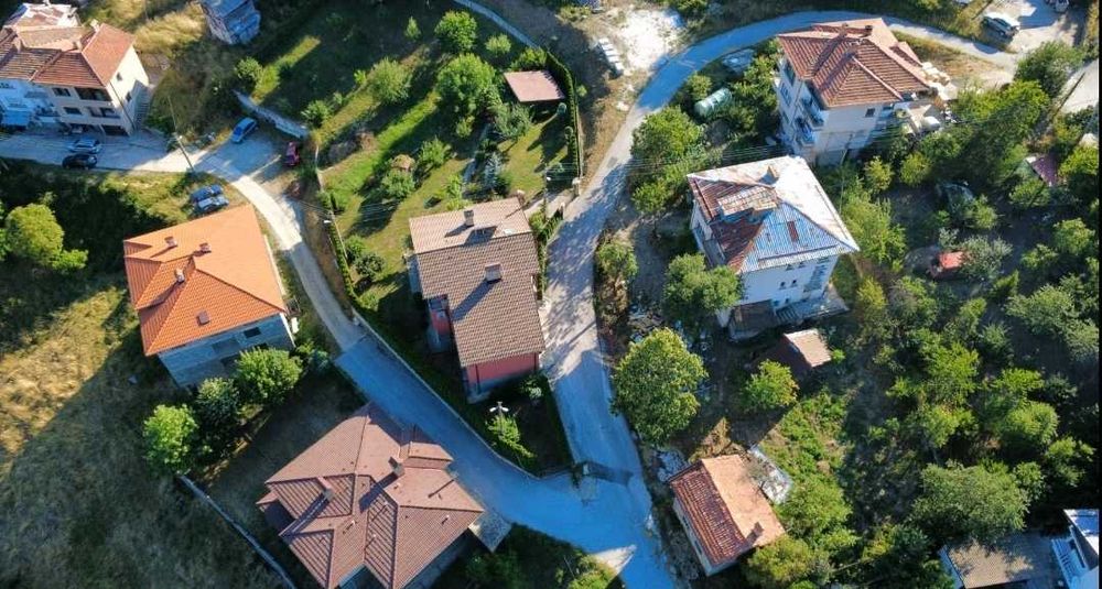 Продава се Къща в с. Момчиловци, Област Смолян - 300 кв.м за 264 €/кв.м - Снимка #2