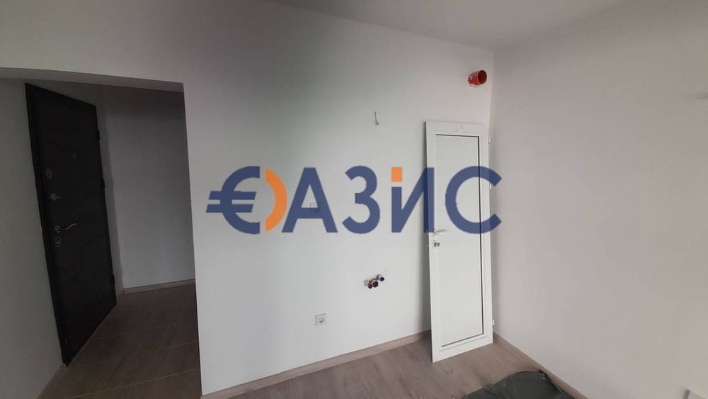 Продава се Двустаен апартамент в Свети Влас - 72 кв.м за 758 €/кв.м - Снимка #9