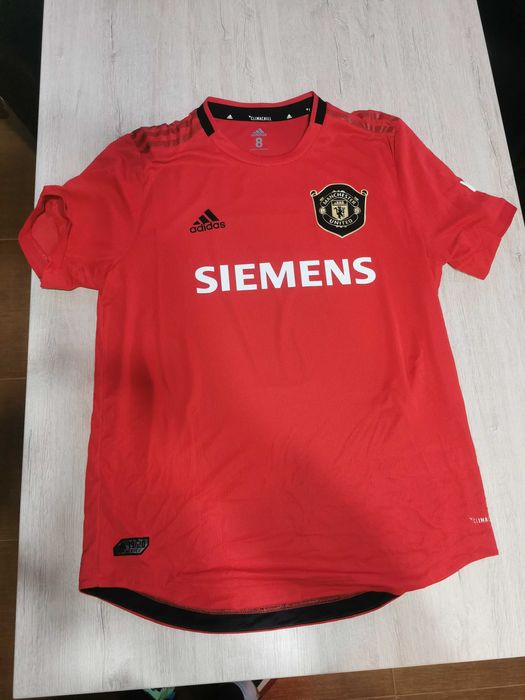 Vind tricou manchester united