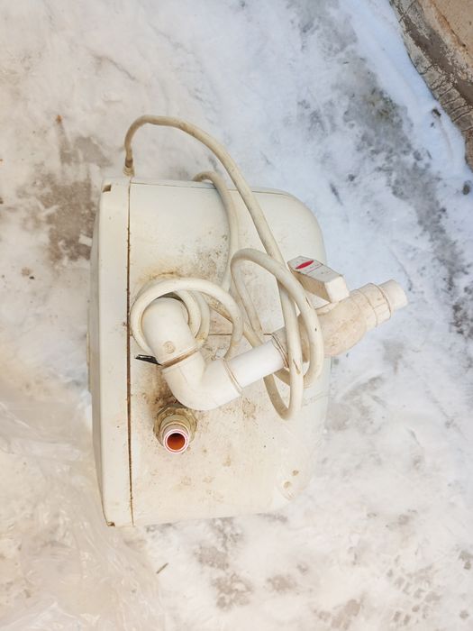 Продам бу  Ariston