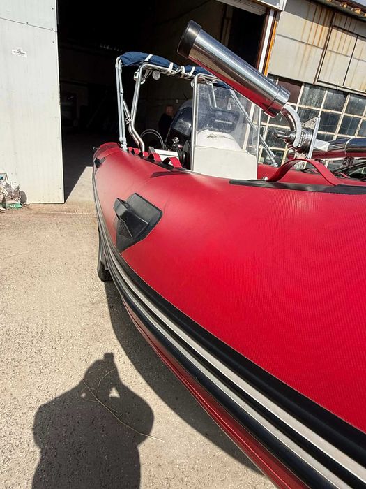 Надуваема лодка Zebec 5.50м