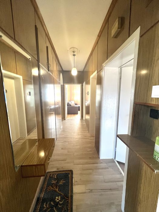 Дава се под наем Етаж от къща в Пловдив, Коматевски възел - 100 кв.м за 510 € - Снимка #2