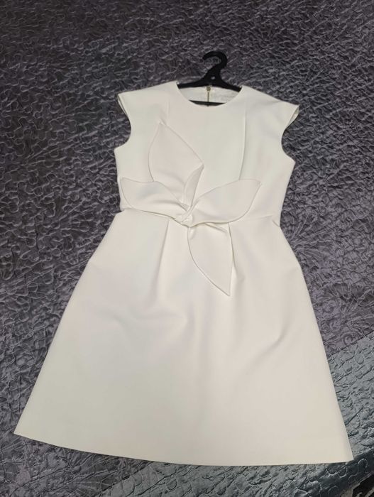 Платье шикарное размер 46-48