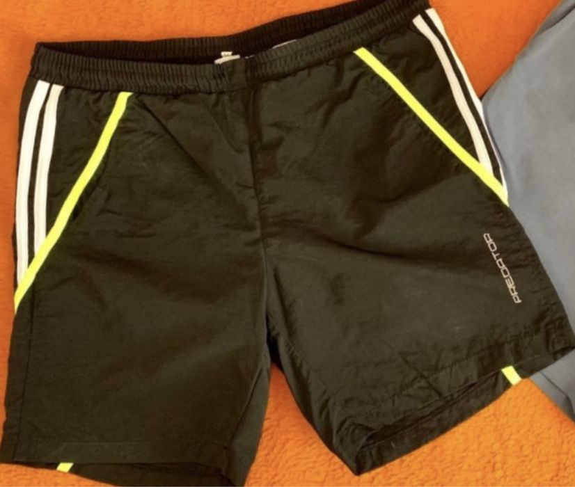 Нови мъжки дънки , къси дънкови панталони и бански Boss, Levis