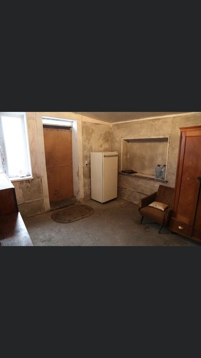 Продам дом с  помещением 585кв