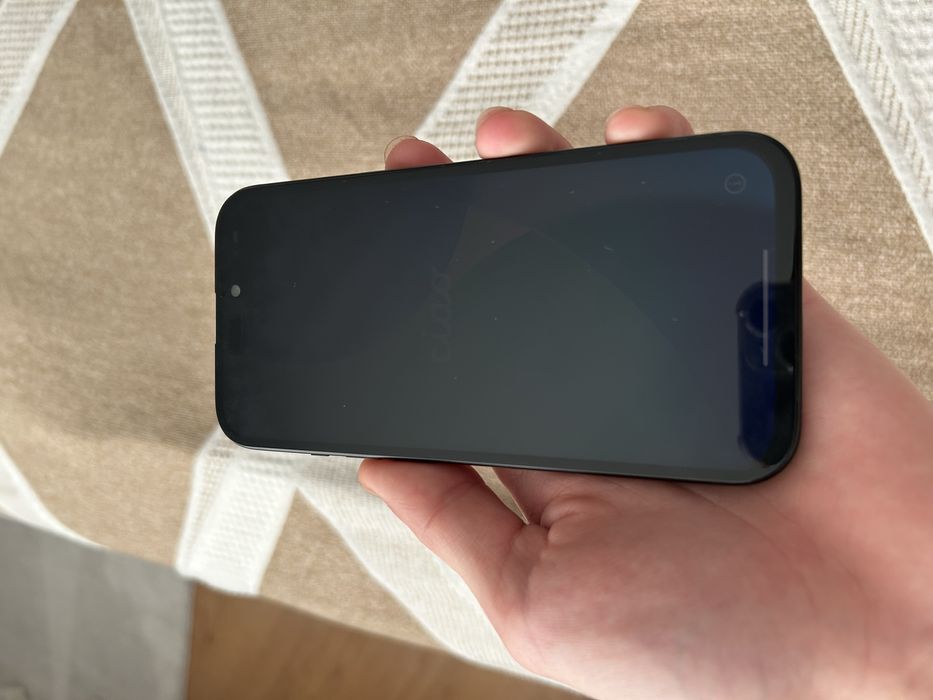 Айфон 15 продам.