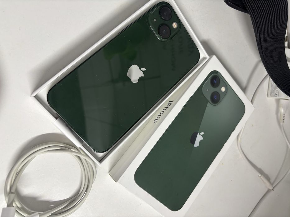 Айфон 13 128gb.