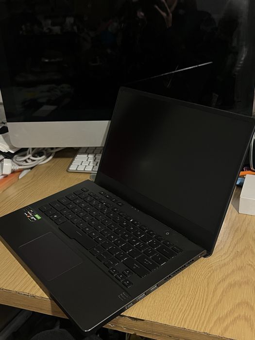 Laptop Asus Rog Zephyrus G14 1TB 16GB Ram