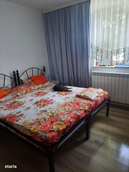 Apartament 4 Camere, Etaj 4/4, Zona SUD Focsani