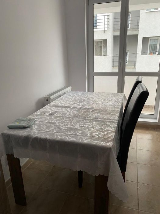 Masa stejar Jysk si scaune