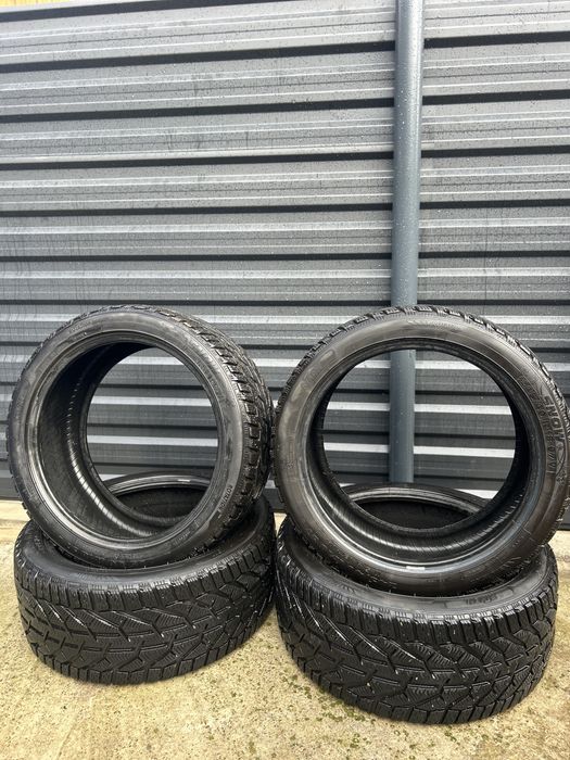Anvelope 245/40 R18