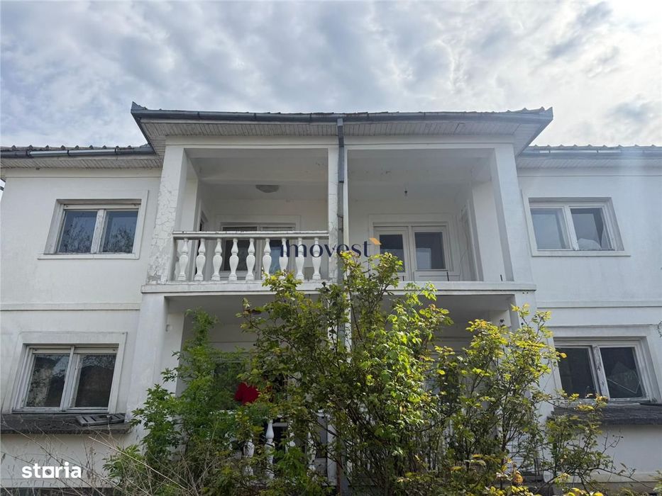 Duplex de vanzare in Satu Mare | 5 camere, demisol complet, zona Titul