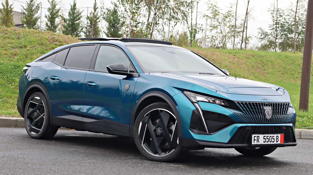 Peugeot 408