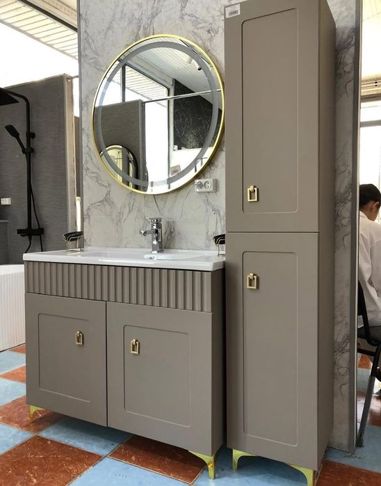 Раковина с тумбой