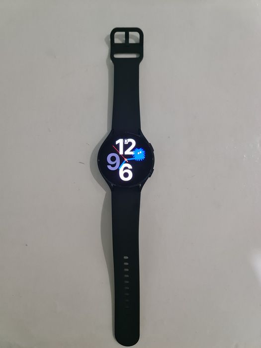Samsung Galaxy watch 4 LTE ESIM