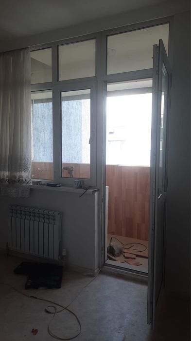 пластиковые окна и дверь