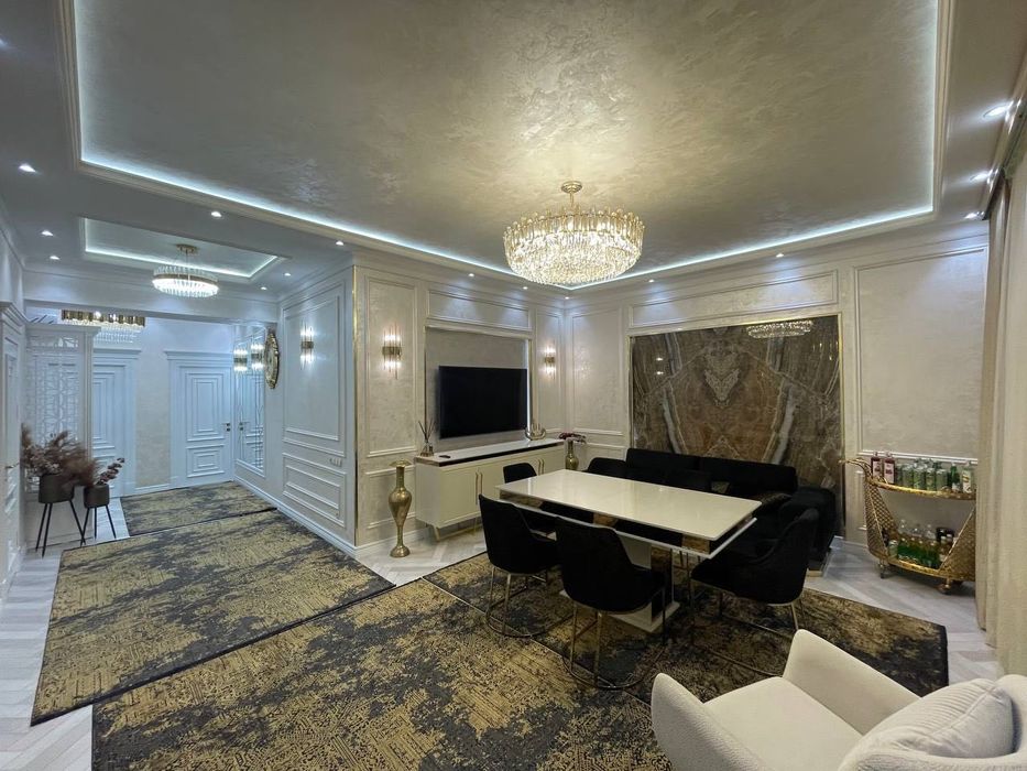 New Life Продается 5 комнатная квартира ремонт ул.Махтумкули