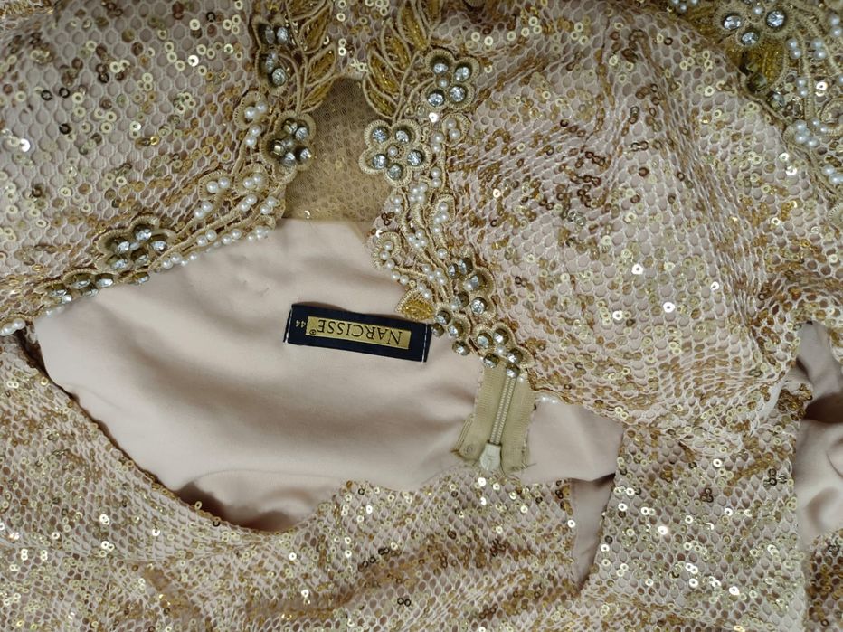 Вечернее платье на новый год