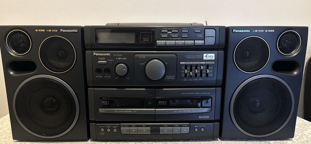 Casetofon Panasonic RX-DT690