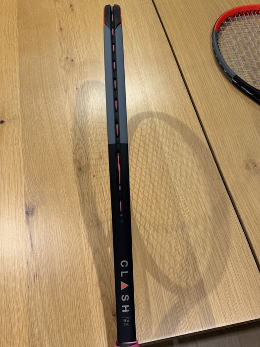 Wilson Clash Version 1, 2 броя за 75 евро