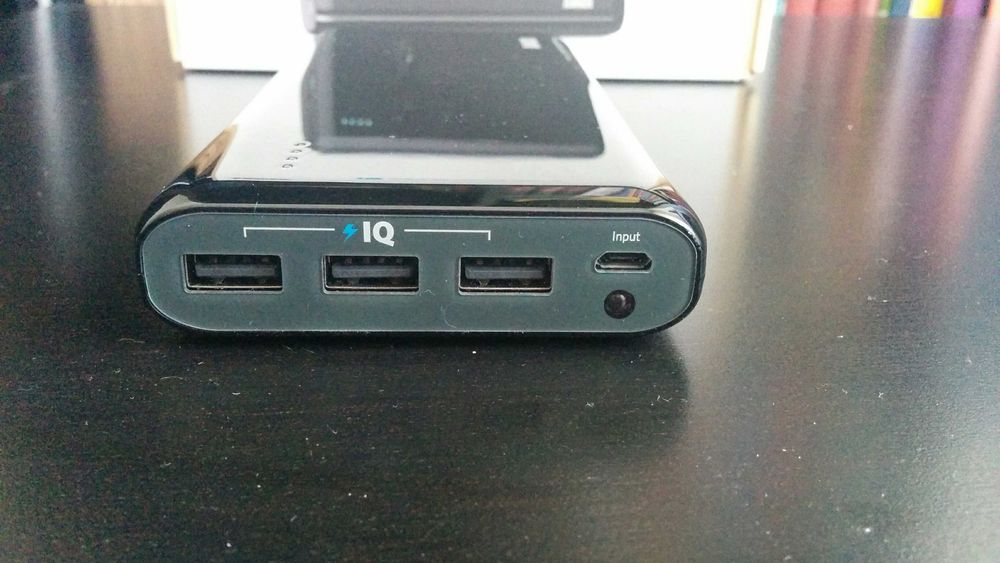 Anker Astro E6 - Baterie externa 20800 mAh 3 porturi USB PowerIQ