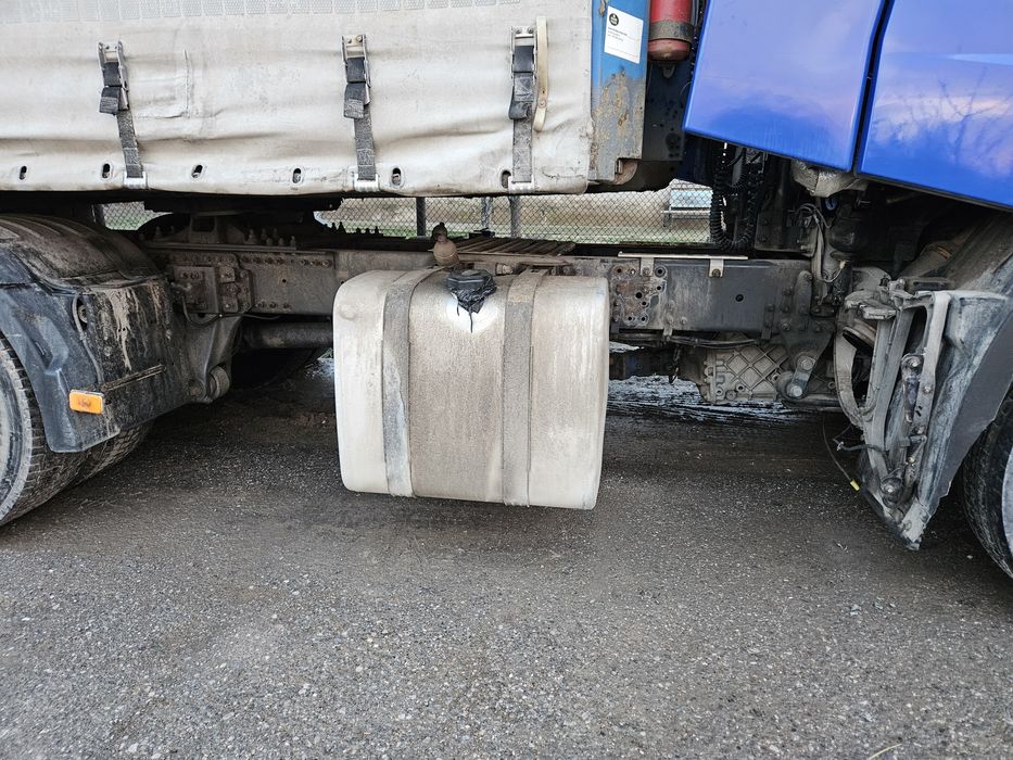 Ридравлика бак Насос Рено Тешка 460