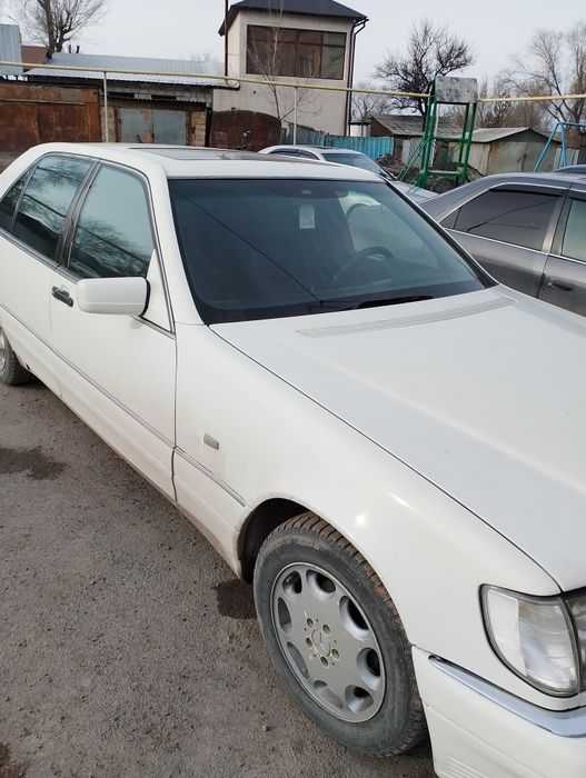 Метродағы бөкселер