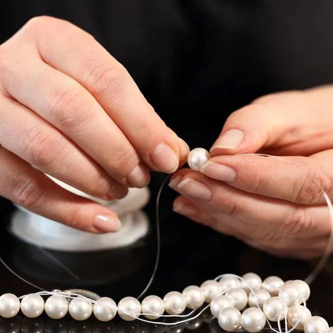 Ремонт Бус и браслетов.