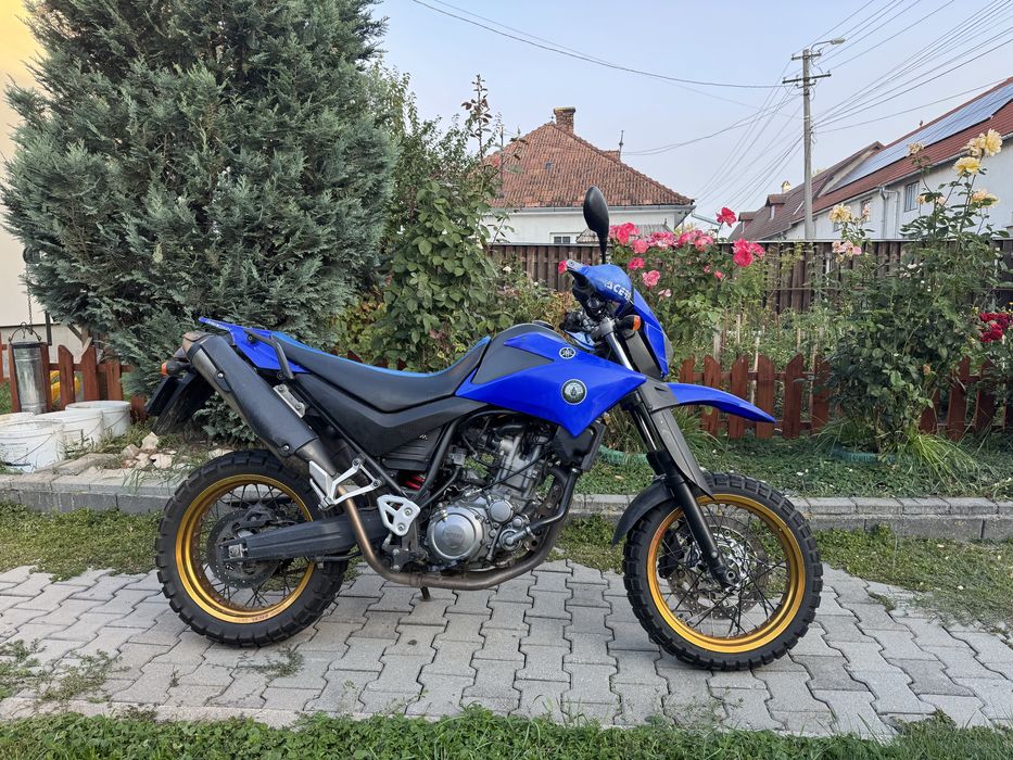 Yamaha XT660 X (Nu honda/kawasaki/benelli/cfmoto/ktm)