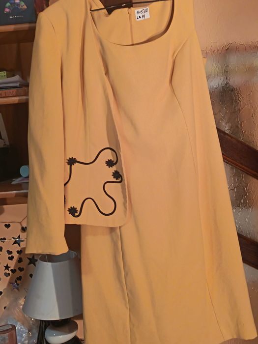 Vând compleu elegant Rochie si sacou