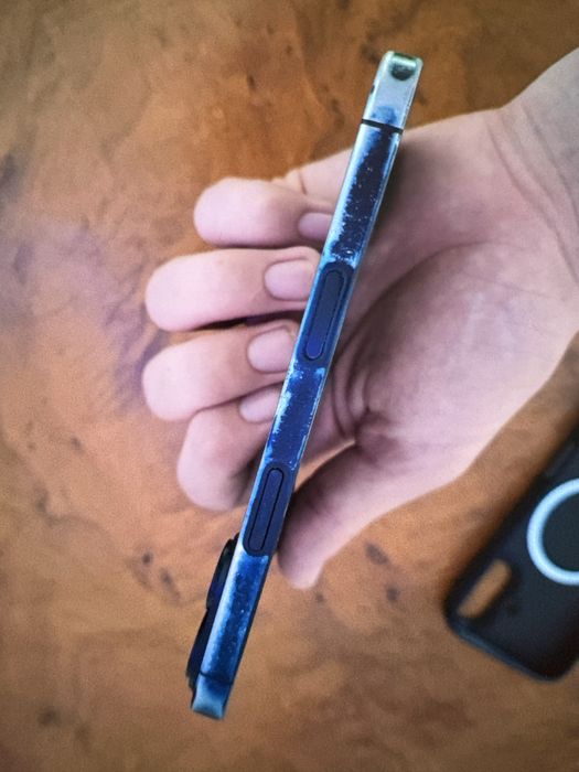 iPhone 16 128 гб