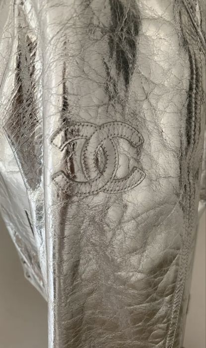 Бомбер chanel серебристый металик