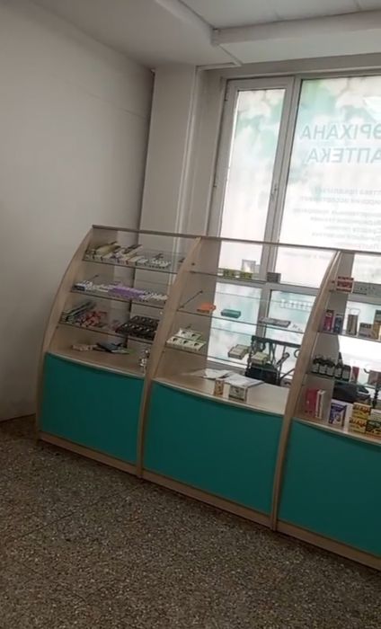 Витринный шкаф для Аптеки