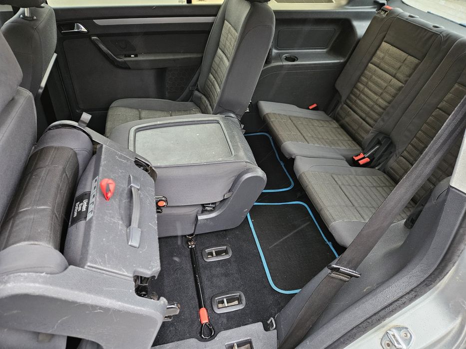 Vw Touran 1.9 TDI 105 cp 2007. 7-locuri