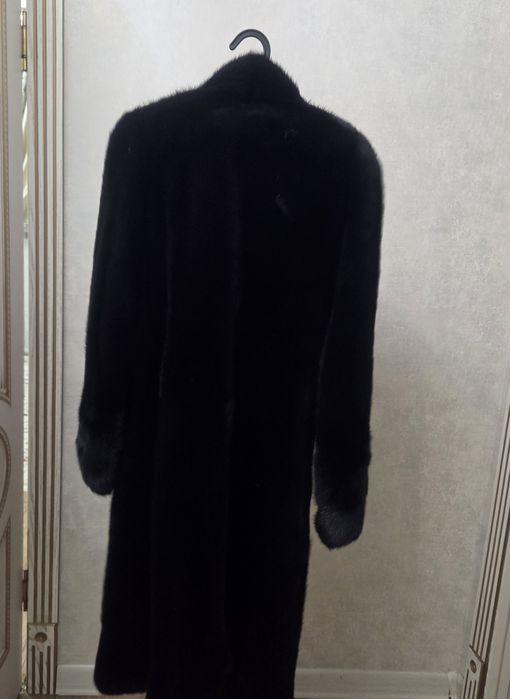 Продается женская шуба