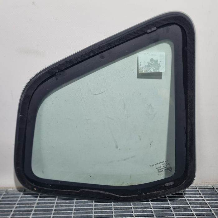 Geam fix caroserie stanga Dacia Duster - SUV 4 Usi (1511)