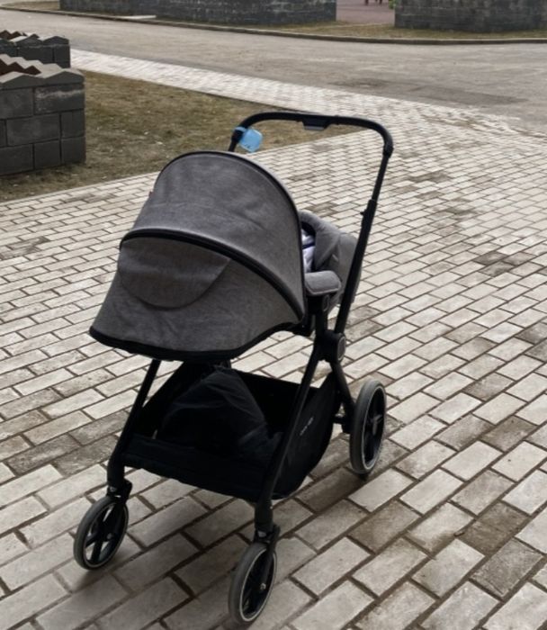 Коляска cool guy.